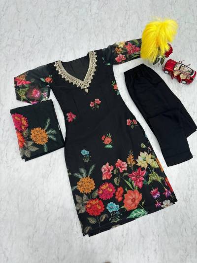 PC-433 BY PRISHA CREATION DESIGNER GEORGETTE SALWAR SUIT WHOLESALER IN INDIA